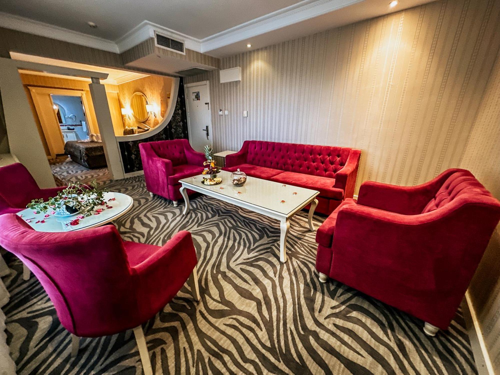 Elegance Resort Hotel & Spa Wellness-Aqua Ялова Екстериор снимка